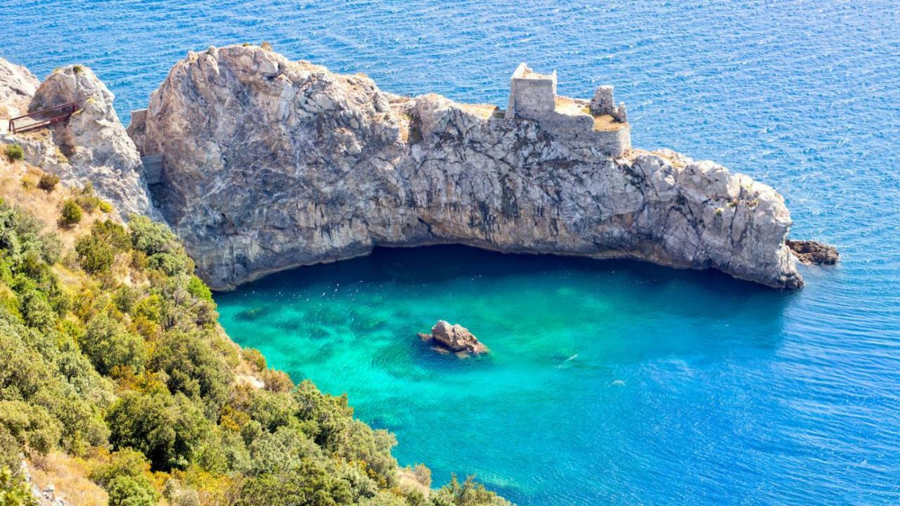 Tra Amalfi, Pompei, Paestum Leilighet Salerno Eksteriør bilde